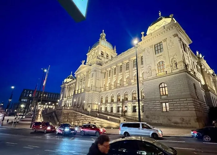 Night At The Museum 아파트